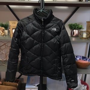 North Face down jacket. Size Large Great condition